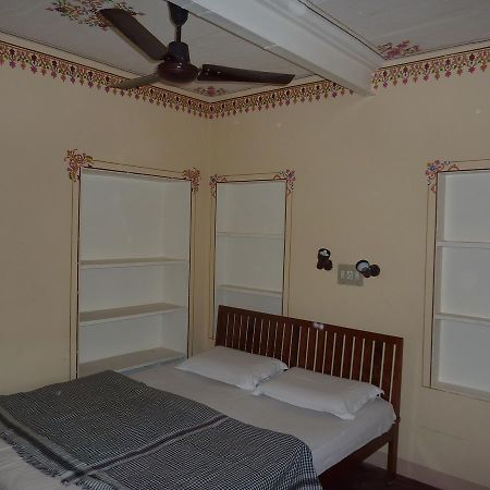 Tourist Pension Nawalgarh ภายนอก รูปภาพ