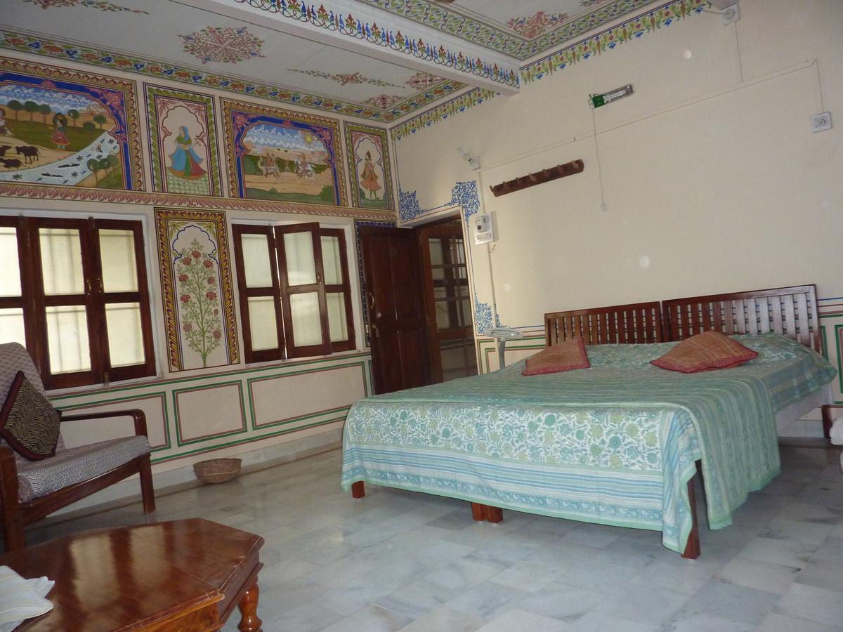 Tourist Pension Nawalgarh ภายนอก รูปภาพ
